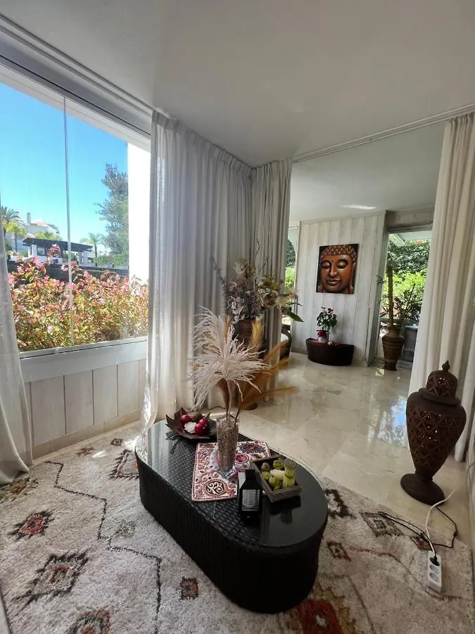 Luxury And Relax In Marbella公寓 0*, 马尔韦利亚
